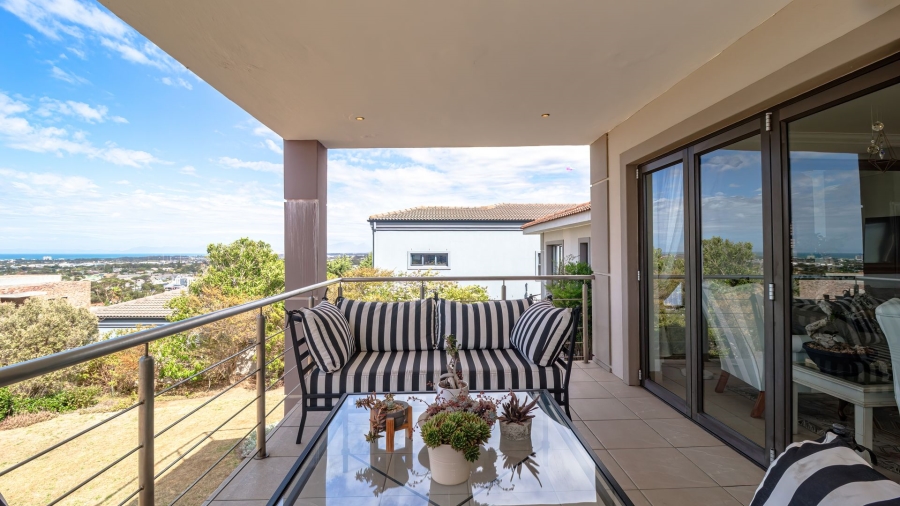 3 Bedroom Property for Sale in Olive Grove Western Cape